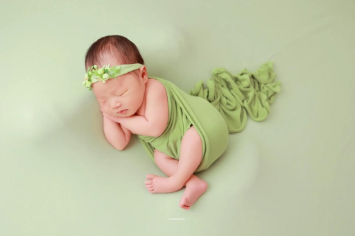 常德宝宝边吃边拉正常吗 常德宝宝边吃边拉正常吗